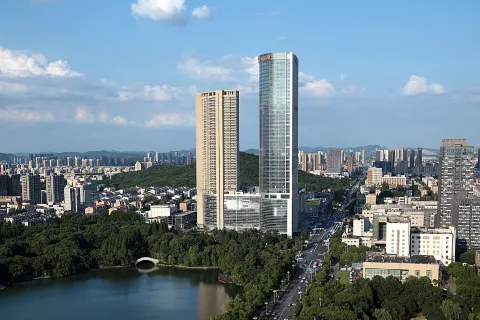 Golden Eagle Summit Hotel Maanshan