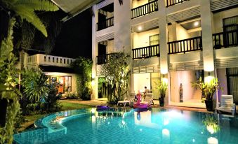 Monaburi Hotel