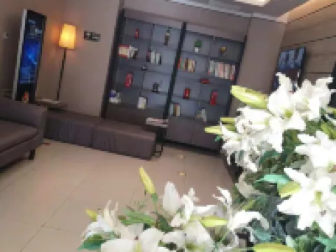 โฮม อินน์ พลัส ฮาร์บิน เซ็นทรัล สตรีท โรงแรมในฮาร์บิน