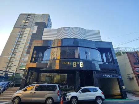 藝廊家庭旅館飯店