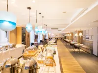 Atour Hotel (Qingdao Chengyang Xingyang Road ) Hotels near Chengyang District