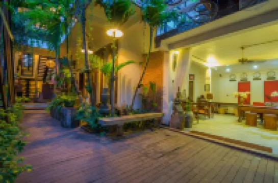 Cambana d'Angkor Suites Hotels near House of Peace Preah Sihanouk Santereach