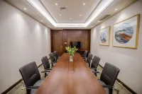 โรงแรมบลูฮอไรซัน ฉางเชิง หลินอี้ - ที่มีบาร์