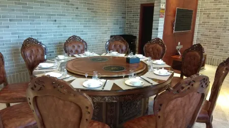 Guanju Hepan Scenic Area Hotel Отели в г. Данъян