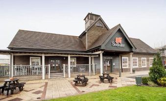 Premier Inn Doncaster (Lakeside)