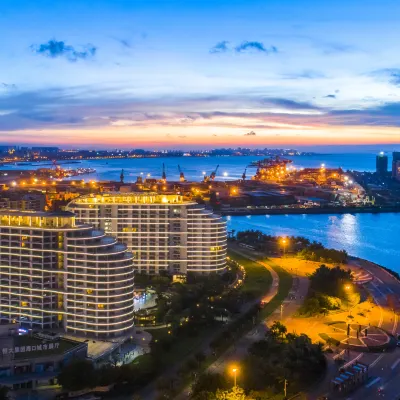 Garden Apartment Hotel Haikou Bay Hotels near Wanlv Park