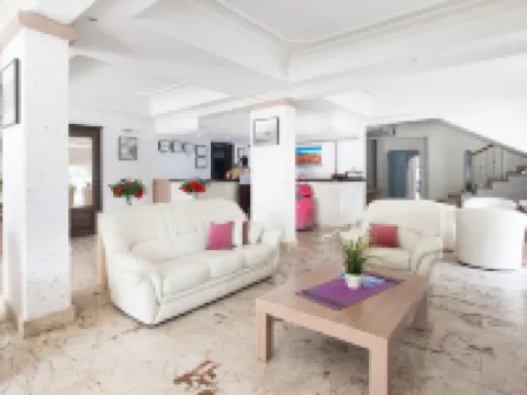 Manolya Hotel Hotels in Lapta