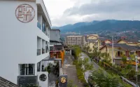 Huojian Yuecheng Boutique Hostel