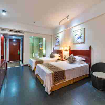 化州燕嶺綠湖灣酒店 Rooms