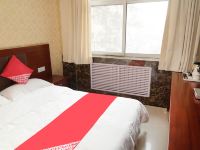OYO兰州红紫瑞宾馆 - 标准大床房