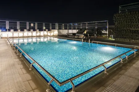 Platinum Grand Отели рядом с достопримечательностью «Sigma IT Institute»