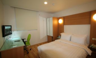 Appletree Hotel Pohang - Housity