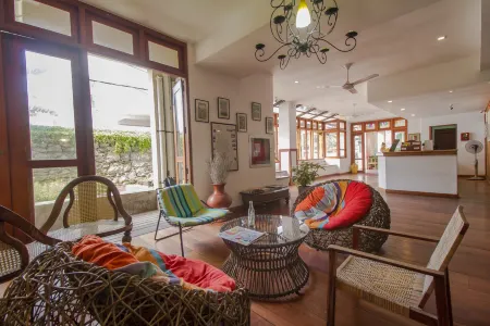 Lafala Hotel & Service Apartment