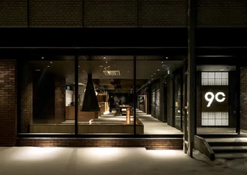 9C Hotel Asahikawa Hôtels à proximité de : Gare d'Asahikawa