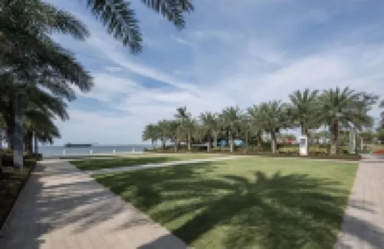 鳴宿精品loft海景公寓（海口灣店）