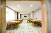 พีเอไอ โฮเต็ล-หลินเฟิน หงตง ลิลลีทาวน์ - 2 ดาว