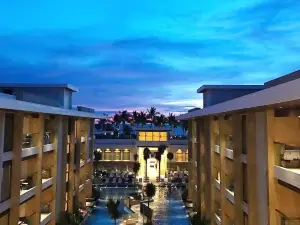 Henann Crystal Sands Resort