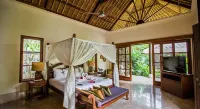 Junjungan Ubud Hotel and Spa - Pensions