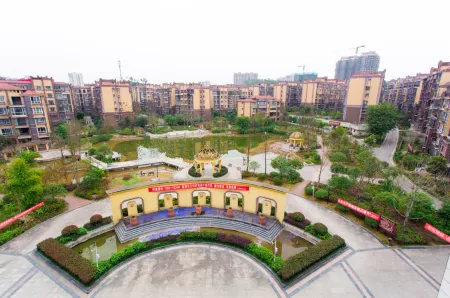 Holiday Inn Xichong Luhu Отели в г. Сичун