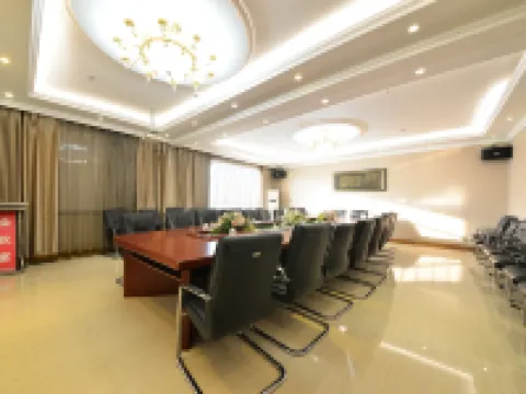 Wanhao Hotel Hotels in Hailun
