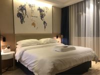 凯里亚德酒店(汕头潮阳高铁站店) - 优享大床房