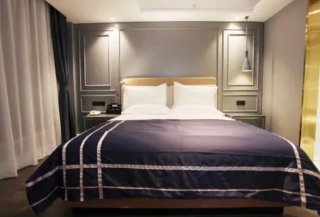 lanyi Hotel Отели в г. Гуйдин