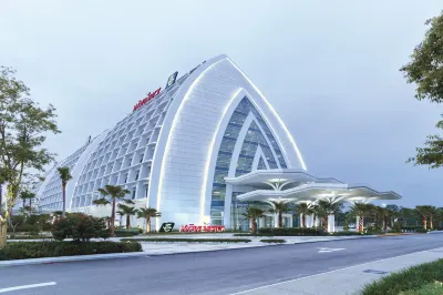 Movenpick Hotel & Convention Centre KLIA Hotel dekat Pasti Nurin Labu Lanjut