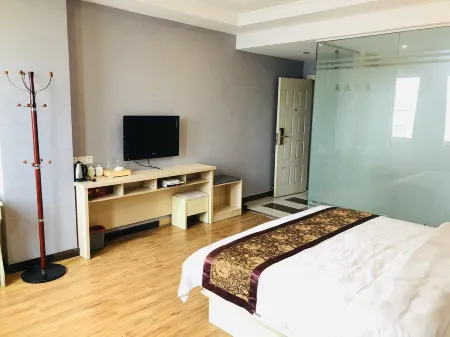 Foshan Shangyi Hotel (Jiujiang Xinji Plaza Branch) Отели рядом с достопримечательностью «Haishou Island»