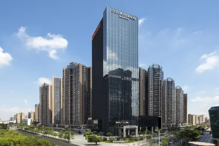 Courtyard Shenzhen Bao'An Отели рядом с достопримечательностью «Dadingling Shanlin Park»