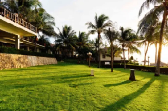 로터스 빌리지 리조트  호텔