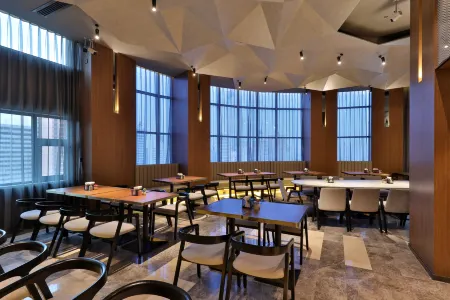 Orange Hotel (Lanzhou Zhengning Road) Отели рядом с достопримечательностью «Lanzhou University of Technology Science & Technology Park»