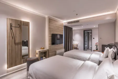 HanTing Premium Hotel (Xiamen Zhongshan Road Pedestrian Street)