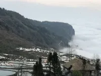 Yuanyang Duoyishu Scenic Area Inn