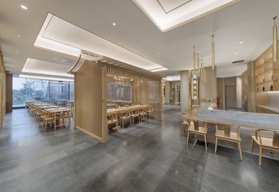 래디슨 호텔 로비