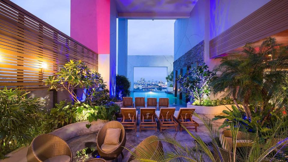 Grand Howard Hotel Bangkok
