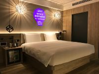 温度源酒店(温州龙湾国际机场店) - 大小双床房