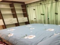 贵阳贵阳小跓客栈 - 精致大床房
