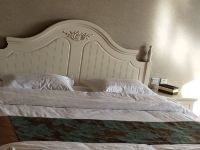 呼和浩特莫朵公寓酒店 - 欧式一室大床房