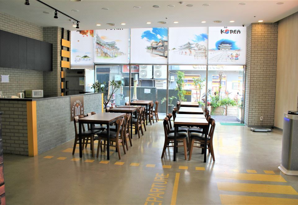 1. 명동멀린호텔..