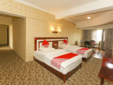 Hualian hotel (lufeng branch 2) Hotels in Lufeng