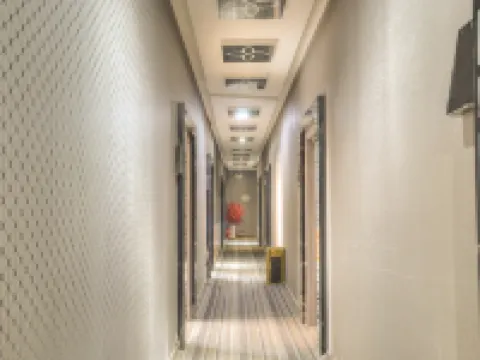 Inne spring express hotel Hoteles en Nehe