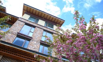 Sumera Hotel