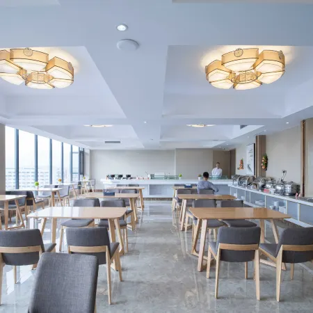 Yueji Smart Hotel