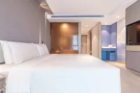 Atour Hotel (Xingzhong Plaza)