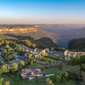 Fairmont Resort Blue Mountains by MGallery Hoteles cerca de Las Tres Hermanas