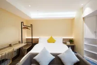 Junmao Hotel Apartment (Xiasha Jinshahu Subway Station)