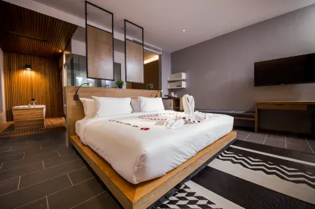 The Gallery Hotel NaiHarn