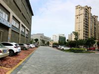 晋江万佳国际酒店 - 停车场