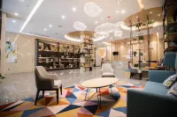 Starway Hotel (Linyi Jiefang Road Taisheng Square)