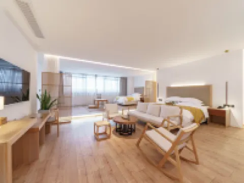 Xianzai Houshe Hotel (Dujiangyan Scenic Area) Hotels near Dujiangyan Scenic Area